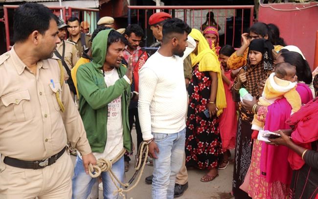 Indian police nab over 2,000 men for illegal child marriages | iNFOnews.ca