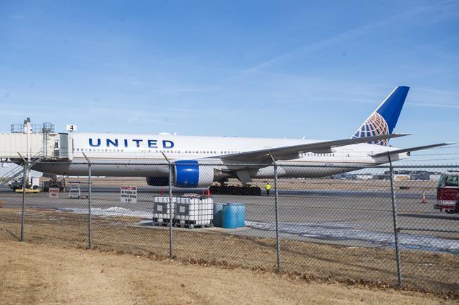 Engine problems force Vegas-bound flight to land in Nebraska | iNFOnews.ca Engine problems force Vegas-bound flight to land in Nebraska | iNFOnews.ca