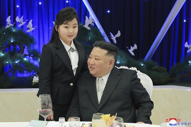 North Korean leader Kim brings daughter to visit troops | iNFOnews.ca North Korean leader Kim brings daughter to visit troops | iNFOnews.ca