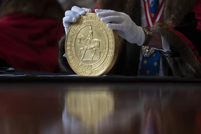 UK holds ceremony replete with tradition to consider coins | iNFOnews.ca