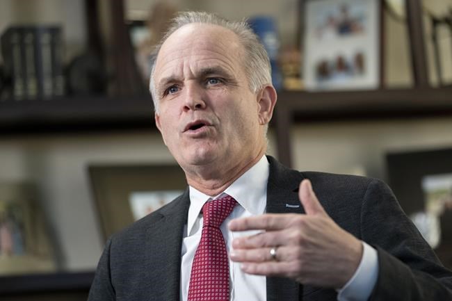 Police officer wants badge back after spy charges dropped | iNFOnews.ca