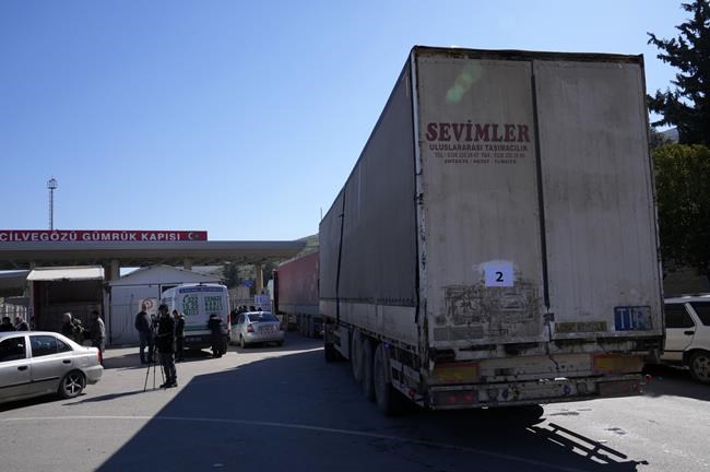 Days after quake, aid trucks reach northwest Syrian enclave | iNFOnews.ca