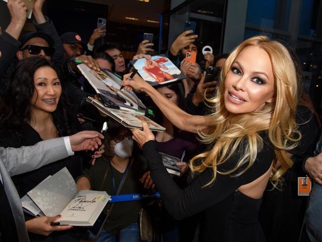 Pamela Anderson on revisiting her painful past: 'I'm not looking for an apology' | iNFOnews.ca Pamela Anderson on revisiting her painful past: 'I'm not looking for an apology' | iNFOnews.ca