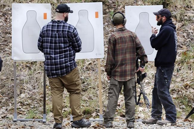 Vermont gun center must rid property of buildings by summer | iNFOnews.ca CP322294845