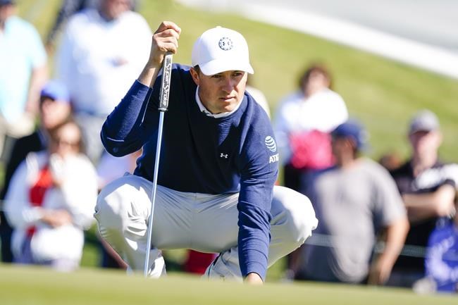 Canadians Taylor, Hadwin lead in Phoenix after frost delay, gusty wind | iNFOnews.ca Canadians Taylor, Hadwin lead in Phoenix after frost delay, gusty wind | iNFOnews.ca