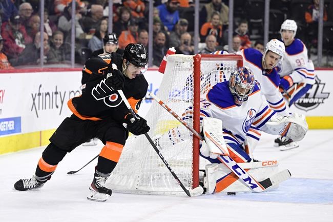 Van Riemsdyk, Hart lead Flyers to shootout win over Oilers | iNFOnews.ca