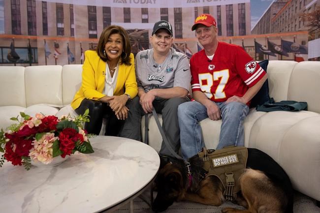 Marines, bonded by kidney donation, now head to Super Bowl | iNFOnews.ca