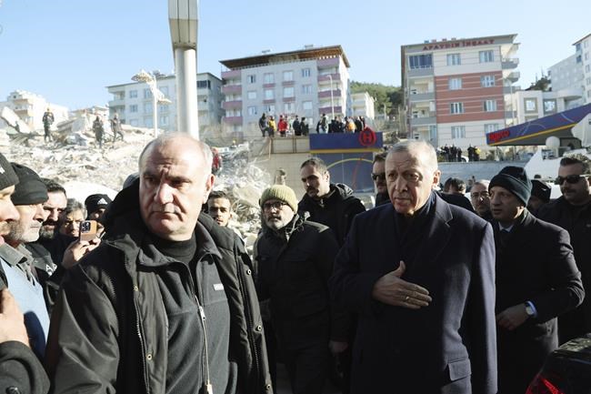 Earthquake compounds Turkish leader's woes as election nears | iNFOnews.ca