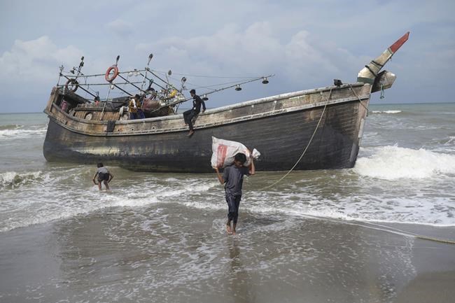 Boat carrying 71 Rohingya refugees lands in Indonesia | iNFOnews.ca