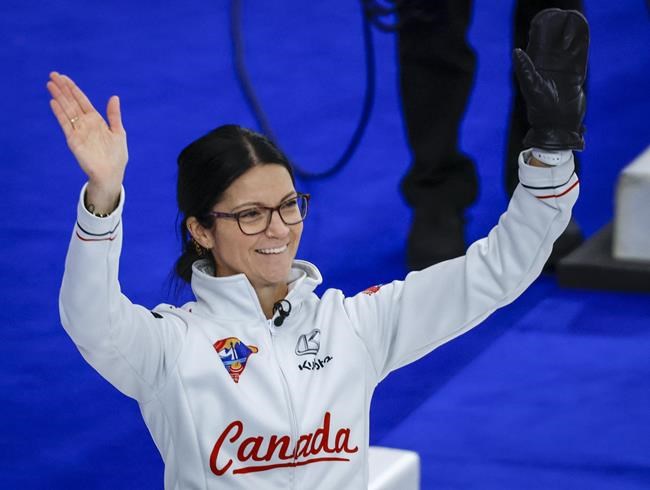 Einarson chases rare fourth straight title at Canadian women's curling championship | iNFOnews.ca