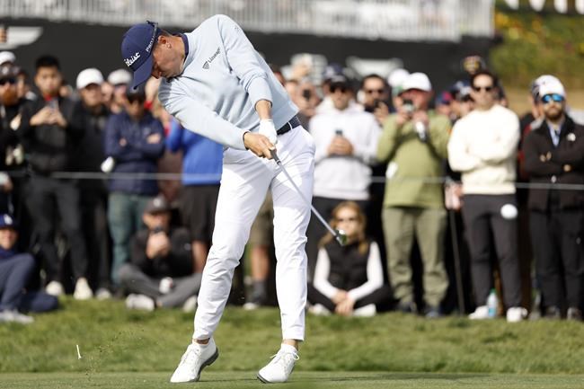 Tiger opens with 69 at Riviera, trails Homa, Mitchell by 5 | iNFOnews.ca