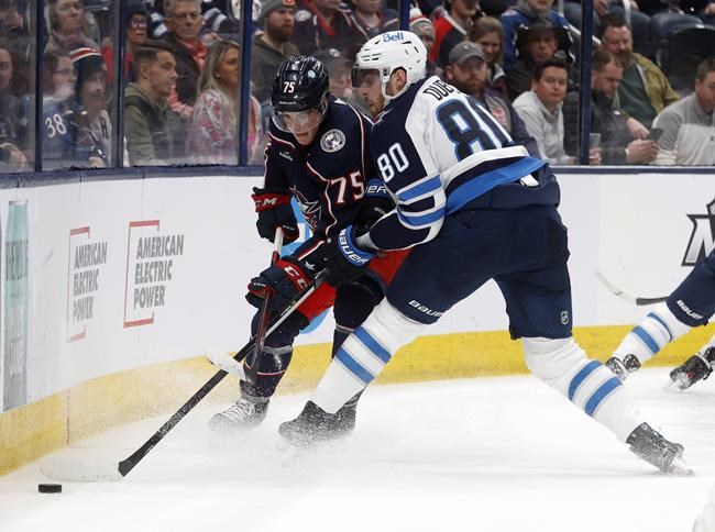 Johnson scores in 3rd period, Blue Jackets beat Jets 3-1 | iNFOnews.ca