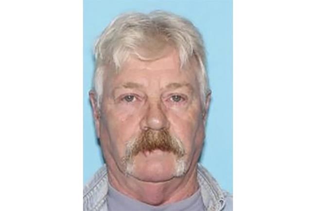 Sheriff: Gunman fatally shot, 2 wounded near barn fire | iNFOnews.ca