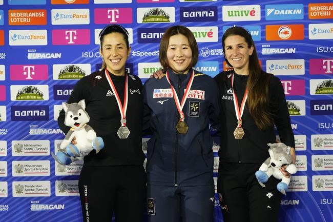 Canada's Maltais, Blondin take silver, bronze in mass start at speedskating World Cup | iNFOnews.ca