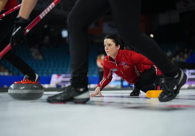 Einarson sprints into Hearts playoffs; Manitoba, Northern Ontario on the cusp | iNFOnews.ca Einarson sprints into Hearts playoffs; Manitoba, Northern Ontario on the cusp | iNFOnews.ca
