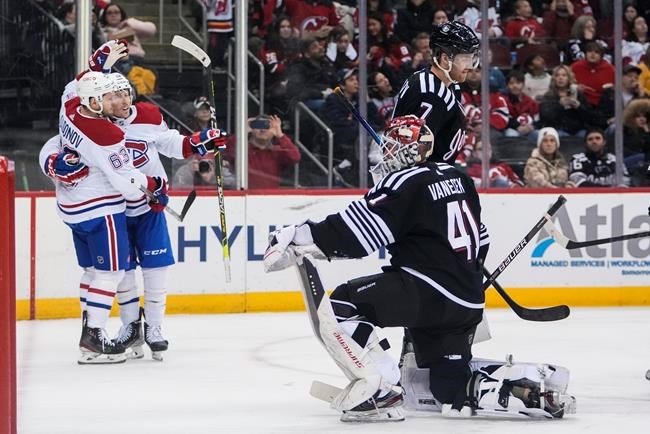 Montembeault makes 37 saves as Canadiens stun Devils 5-2 | iNFOnews.ca Montembeault makes 37 saves as Canadiens stun Devils 5-2 | iNFOnews.ca