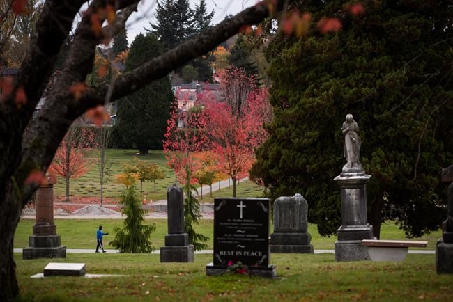 From cremation to estate planning, here's how to keep the cost of death down | iNFOnews.ca From cremation to estate planning, here's how to keep the cost of death down | iNFOnews.ca