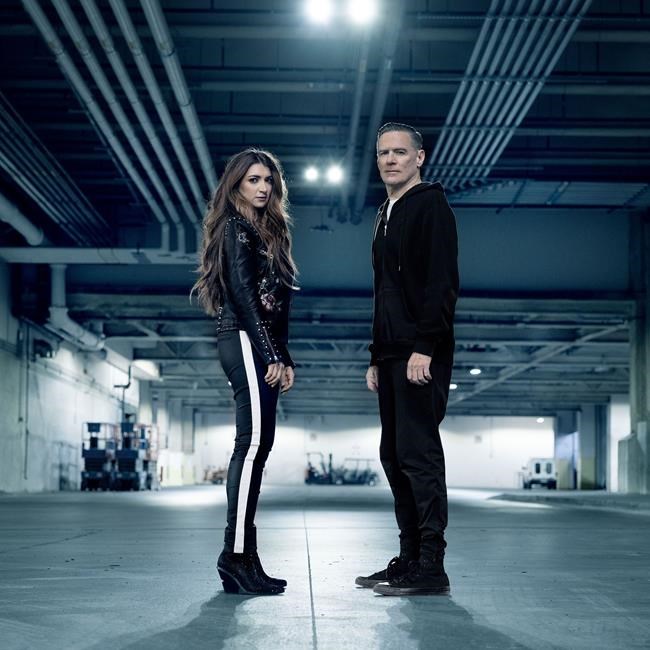 Tenille Townes says a 'wild thought' and chance encounter led to Bryan Adams duet | iNFOnews.ca
