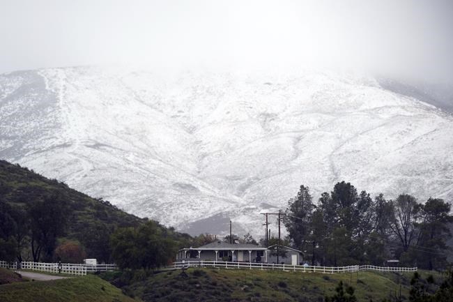 Snow, rain slam California as Michigan suffers without power | iNFOnews.ca