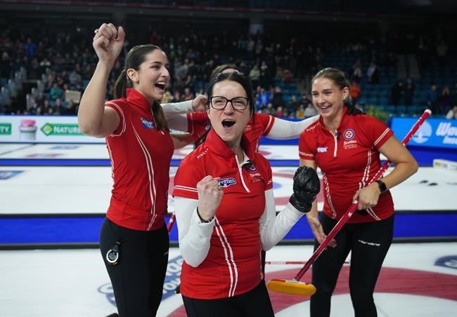 Kerri Einarson's curling team wins fourth straight Canadian women's curling title | iNFOnews.ca Kerri Einarson's curling team wins fourth straight Canadian women's curling title | iNFOnews.ca