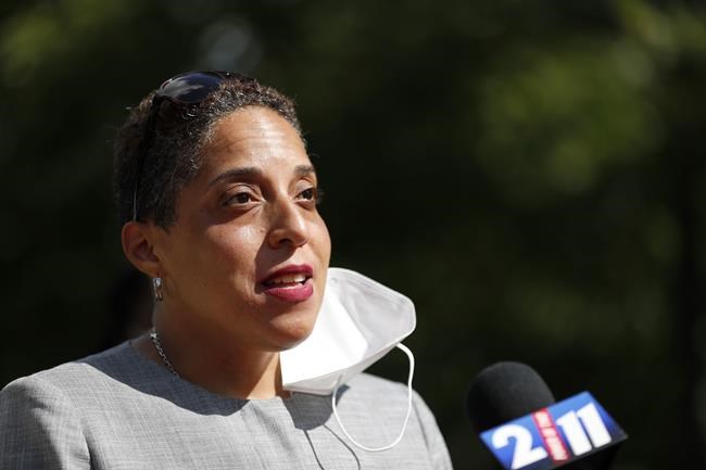 St. Louis prosecutor faces mounting criticism over crash | iNFOnews.ca St. Louis prosecutor faces mounting criticism over crash | iNFOnews.ca