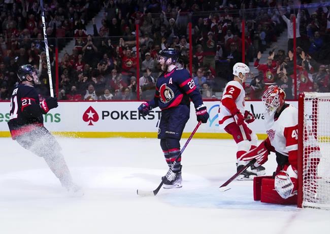 Giroux piles up points as Senators beat Red Wings 6-2 | iNFOnews.ca Giroux piles up points as Senators beat Red Wings 6-2 | iNFOnews.ca