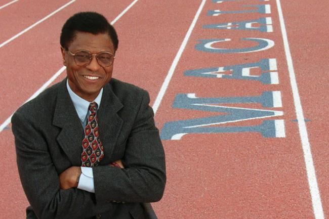 Former NFL star, CBS anchor Irv Cross had brain disease CTE | iNFOnews.ca Former NFL star, CBS anchor Irv Cross had brain disease CTE | iNFOnews.ca
