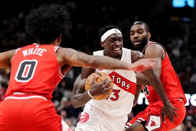 Siakam leads as Raptors fend off Bulls 104-98; VanVleet has nine assists in return | iNFOnews.ca CP1959944616