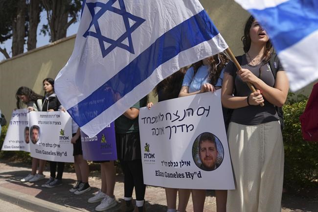 Israeli army kills Palestinian in West Bank; 3 arrested | iNFOnews.ca Israeli army kills Palestinian in West Bank; 3 arrested | iNFOnews.ca