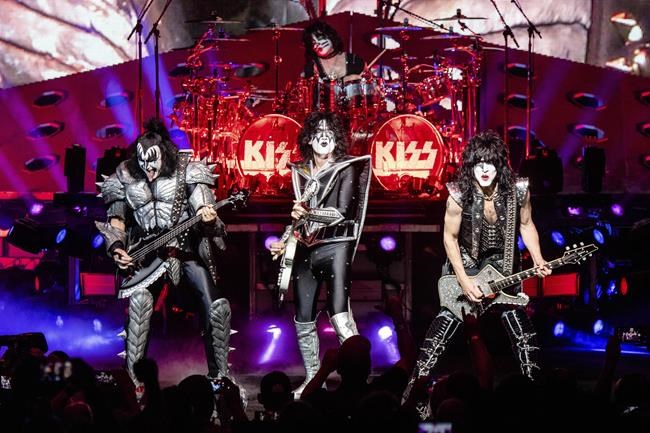 Kiss reveal last dates of their farewell tour, ending in NYC | iNFOnews.ca Kiss reveal last dates of their farewell tour, ending in NYC | iNFOnews.ca