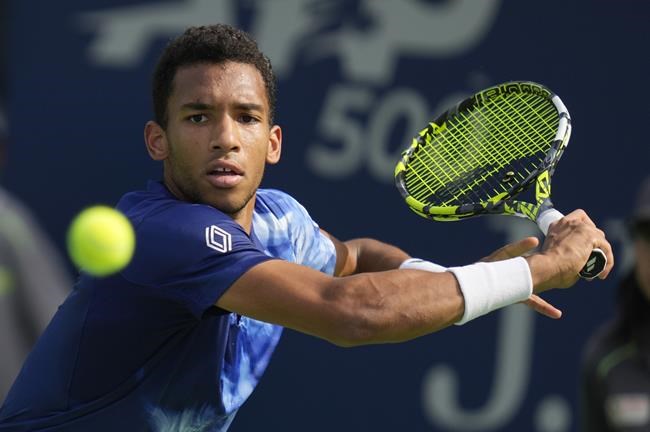 Auger-Aliassime out of Dubai Tennis Championships with second-round loss to Sonego | iNFOnews.ca Auger-Aliassime out of Dubai Tennis Championships with second-round loss to Sonego | iNFOnews.ca
