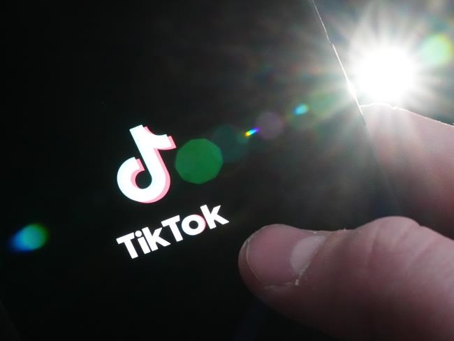 More provinces banning TikTok on government-issued devices pending federal assessment | iNFOnews.ca