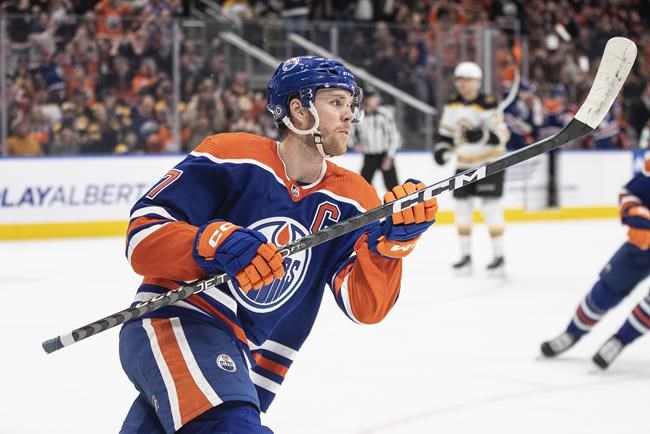 Oilers captain Connor McDavid named NHL's first star for February | iNFOnews.ca