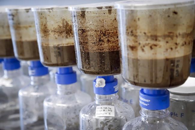 Alberta band chief angry over silence from Imperial Oil after oilsands tailings spill | iNFOnews.ca CP1990676992