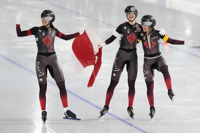 Canada claims double gold on world speedskating championship opening day | iNFOnews.ca Canada claims double gold on world speedskating championship opening day | iNFOnews.ca