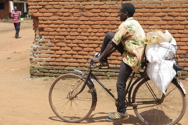 Russia gives fertilizer to Malawi, seeks African support | iNFOnews.ca Russia gives fertilizer to Malawi, seeks African support | iNFOnews.ca
