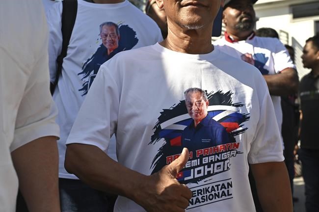 Malaysian ex-PM Muhyiddin arrives at anti-graft agency | iNFOnews.ca