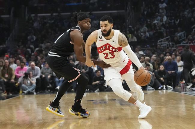 Raptors' VanVleet heavily criticizes officiating after loss | iNFOnews.ca