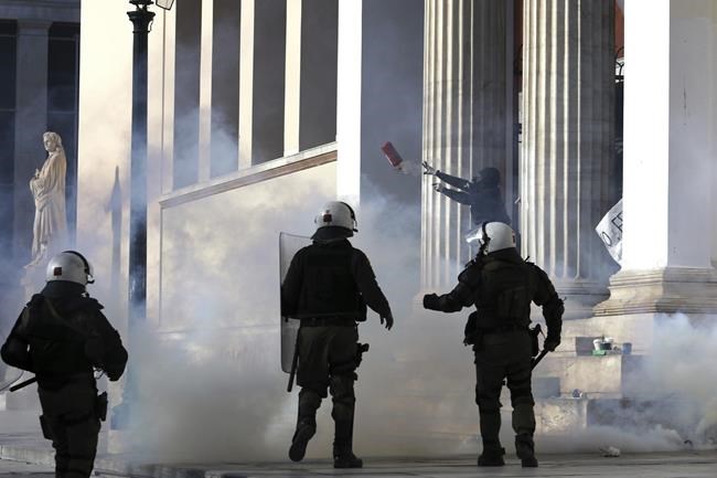 Greece: 3 more rail officials charged over deadly collision | iNFOnews.ca