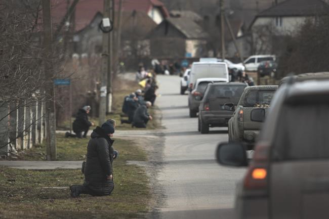 Russian missile barrage slams into Ukrainian cities; 6 dead | iNFOnews.ca