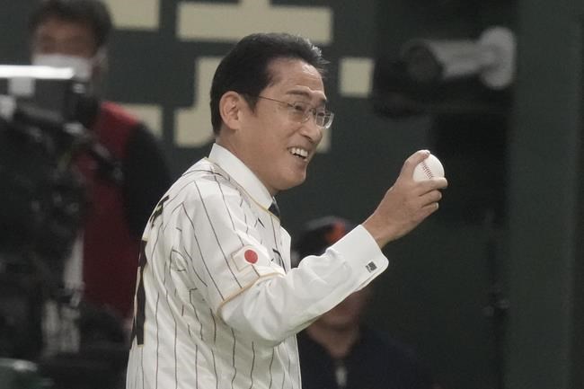 Kishida makes 1st pitch in Japan game with South Korea | iNFOnews.ca