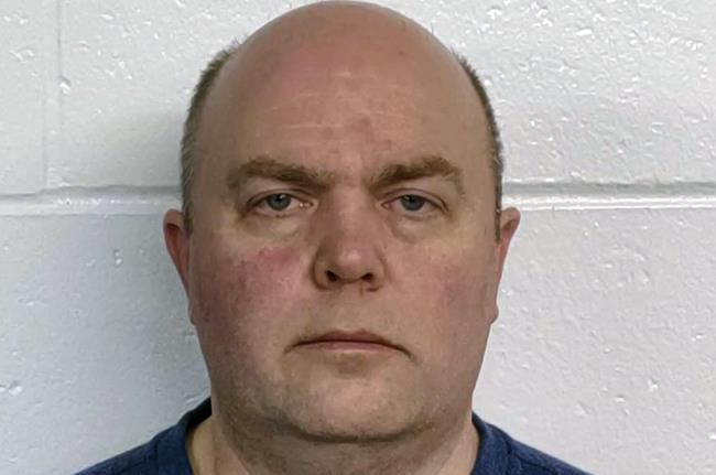 New Hampshire lawmaker arrested for obstructing snowplow | iNFOnews.ca