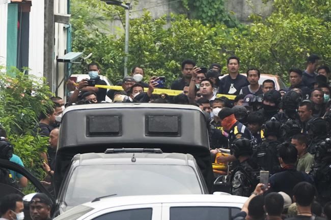 Thai policeman injured, detained after 24-hour standoff | iNFOnews.ca