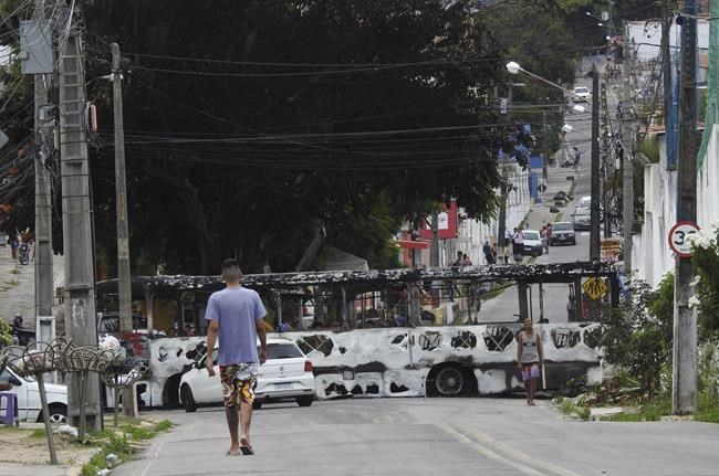 3 dead in rioting blamed on gangs in Brazil's northeast | iNFOnews.ca CP361751961