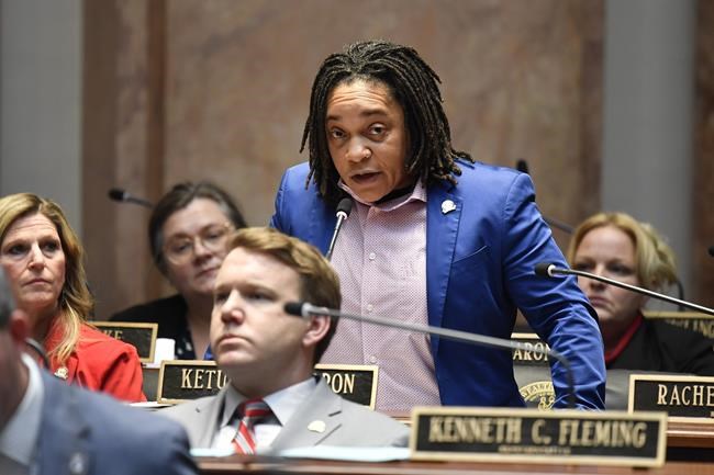 Kentucky lawmakers pass ban on youth gender-affirming care | iNFOnews.ca