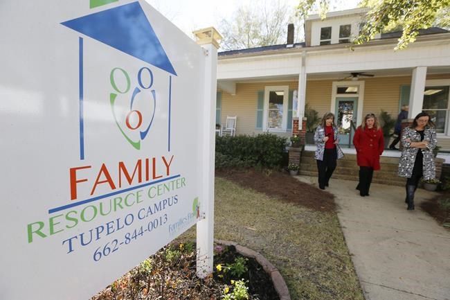 Ex-Nonprofit head pleads guilty in Mississippi welfare fraud | iNFOnews.ca