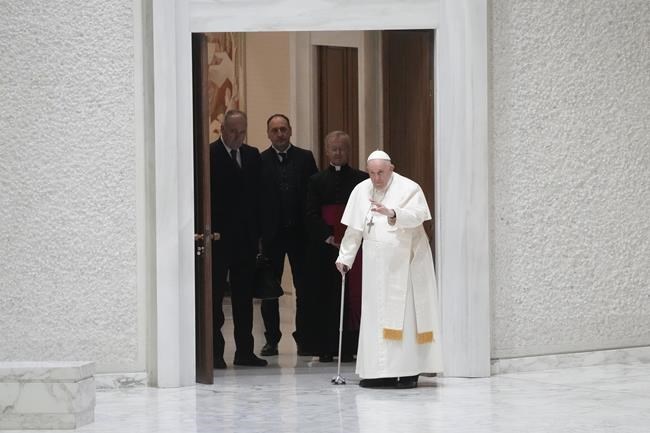 Pope promotes 'humanitarian corridors' for asylum-seekers | iNFOnews.ca