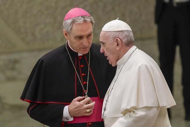 Pope Benedict XVI's aide acknowledges criticism over memoir | iNFOnews.ca Pope Benedict XVI's aide acknowledges criticism over memoir | iNFOnews.ca