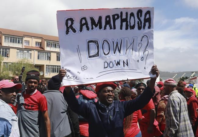 South Africans demonstrate and call for president to resign | iNFOnews.ca