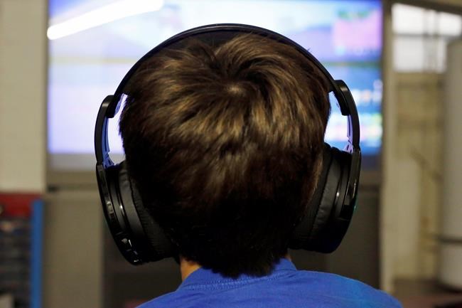 B.C. parent launches class-action lawsuit against makers of Fortnite video game | iNFOnews.ca